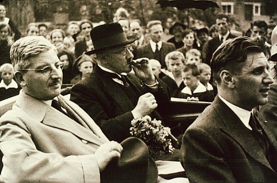 02. Kanzler Schuschnigg, LH Winsauer, E. Ulmer